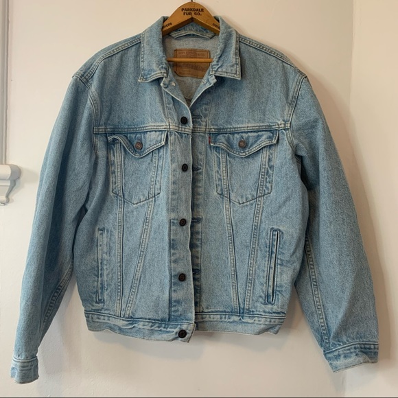 Levi's Jackets & Blazers - LEVIS vintage western denim jean jacket light wash
